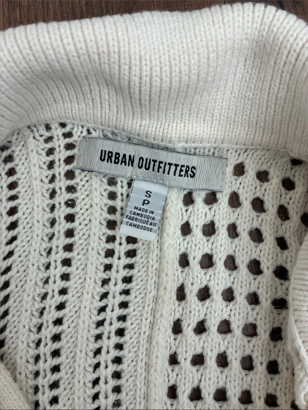 Urban Outfitters hem cardigan lightweight